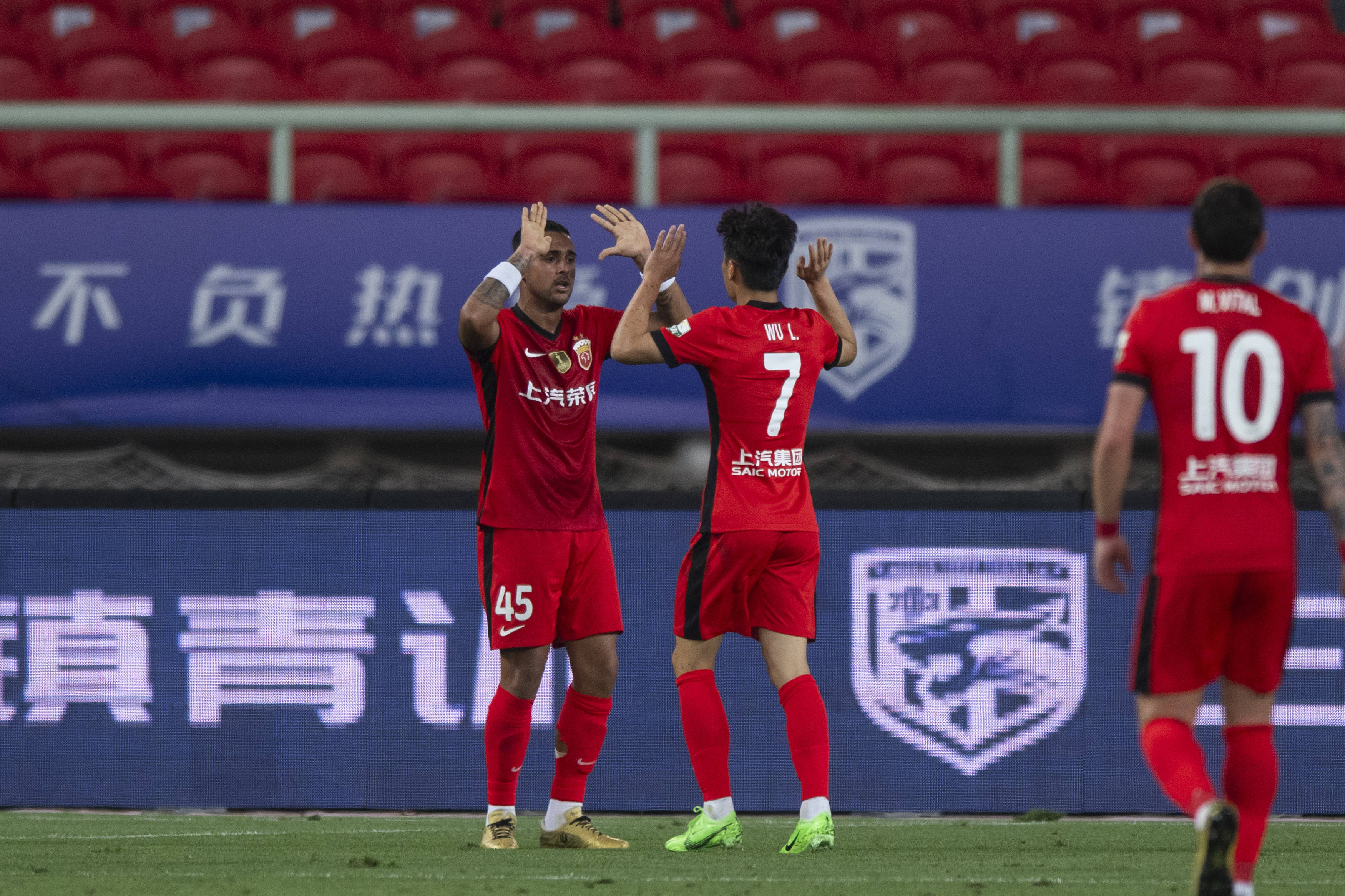 中国超级联赛预览:郭安的新教练和老教练互相竞争 港口与Zhejiang Leonardo作战